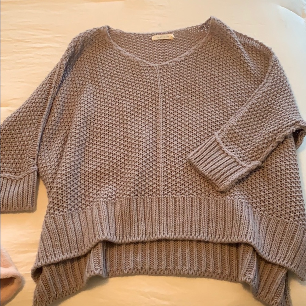 Vestique light purple sweater